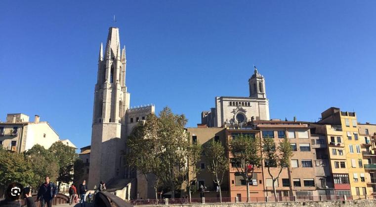 דירות Apartamento Con Encanto Y Terraza En Barri Vell De Girona, El Cul De La Lleona מראה חיצוני תמונה